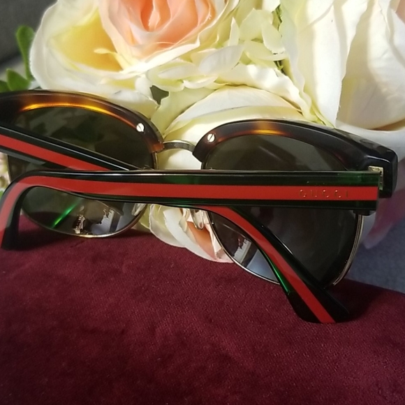 Gucci Accessories - Authentic Gucci sunglasses